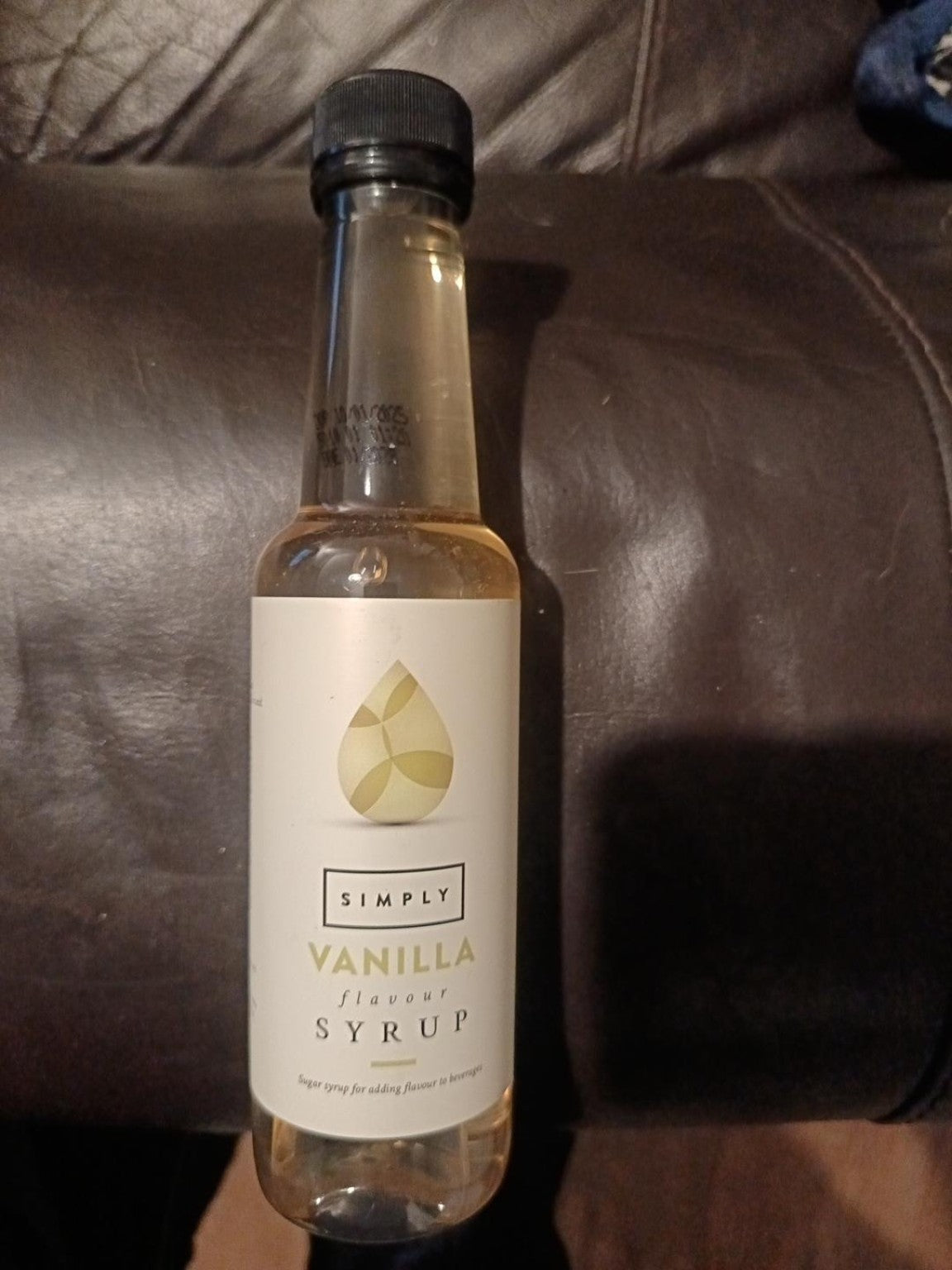 Simply Vanilla 250ml syrup front packaging