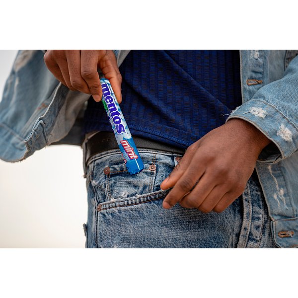 Mentos Mint Chewy Dragees 38g (40 x 38g) - image 4