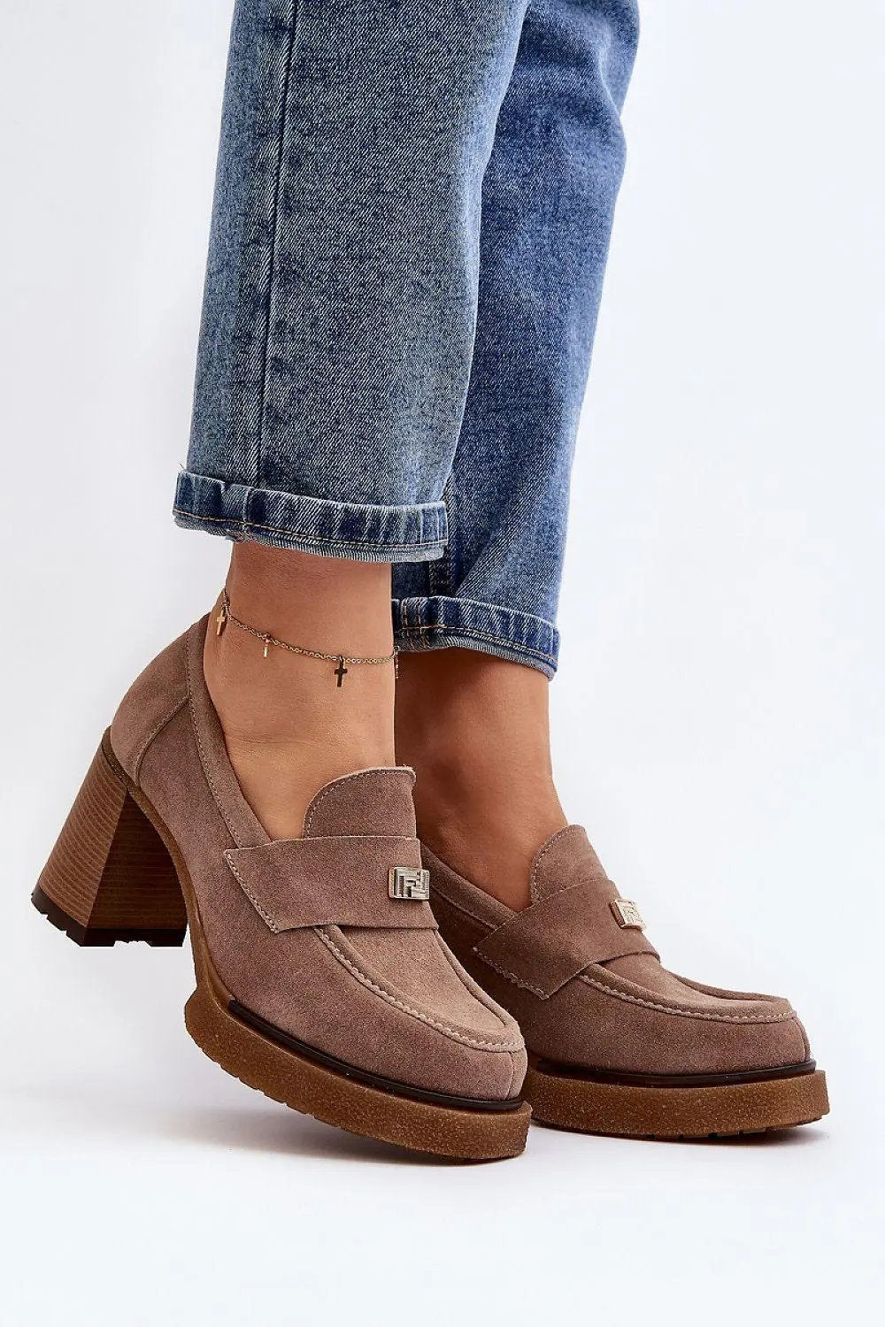 Heeled low shoes model 192295 Step in style - Honesty Sales U.K