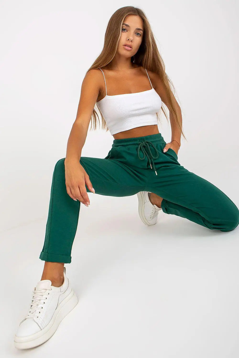 Tracksuit trousers model 191222 Relevance - Honesty Sales U.K