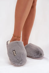 Slippers model 222284 Step in style