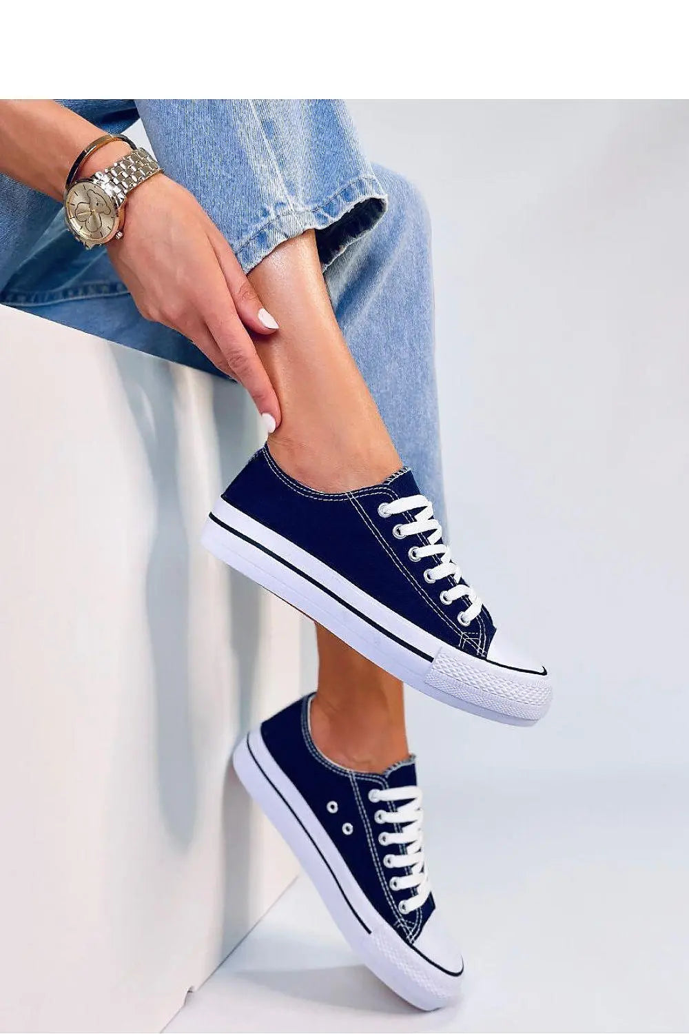 Sneakers model 178738 Inello - Honesty Sales U.K
