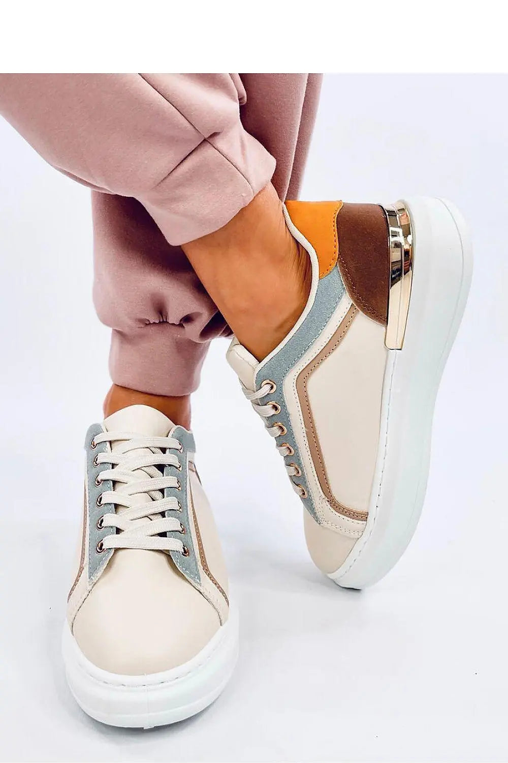 Sport Shoes model 193881 Inello - Honesty Sales U.K