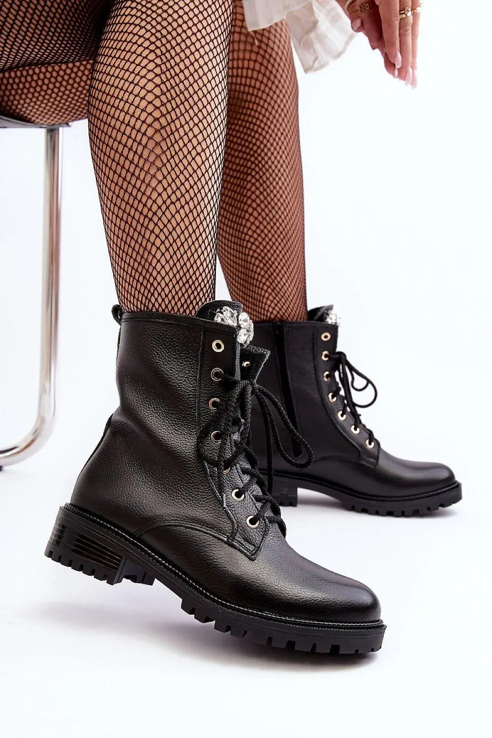 Boots model 190198 Step in style - Honesty Sales U.K
