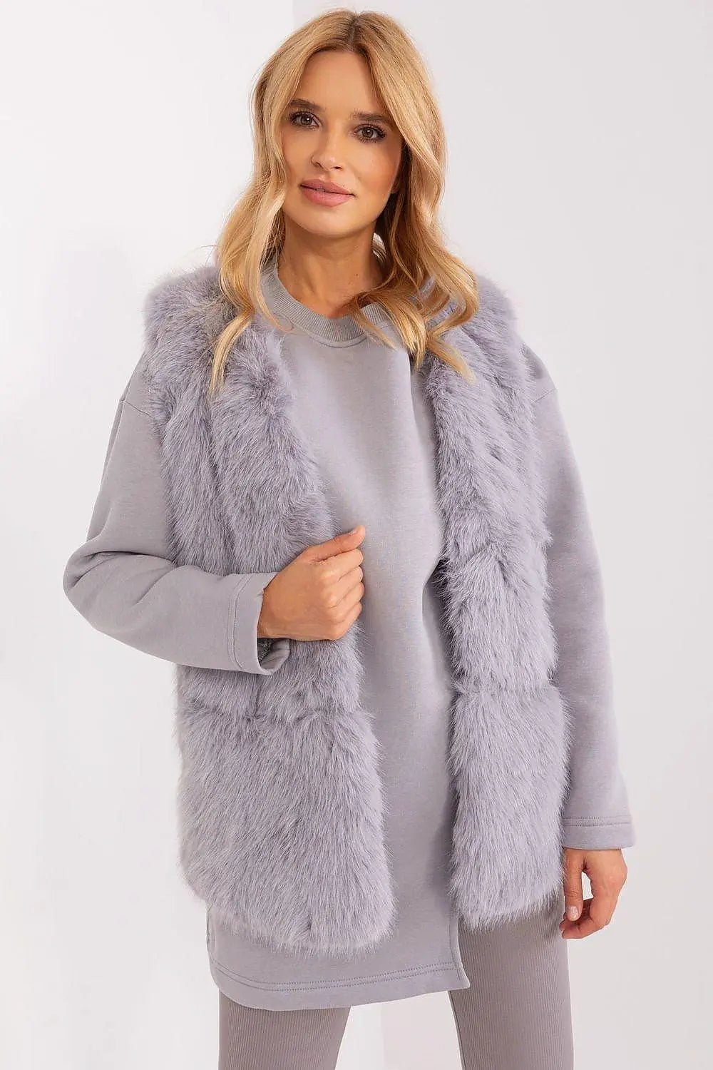 Gilet model AT fur vest - Honesty Sales