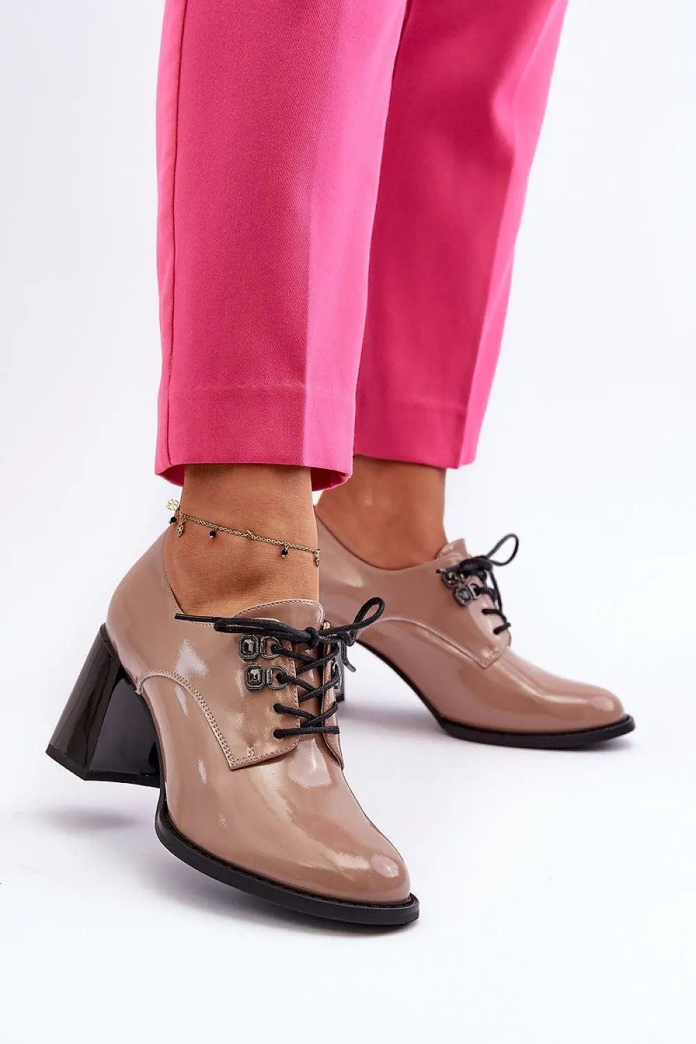 Heeled low shoes model 195406 Step in style - Honesty Sales