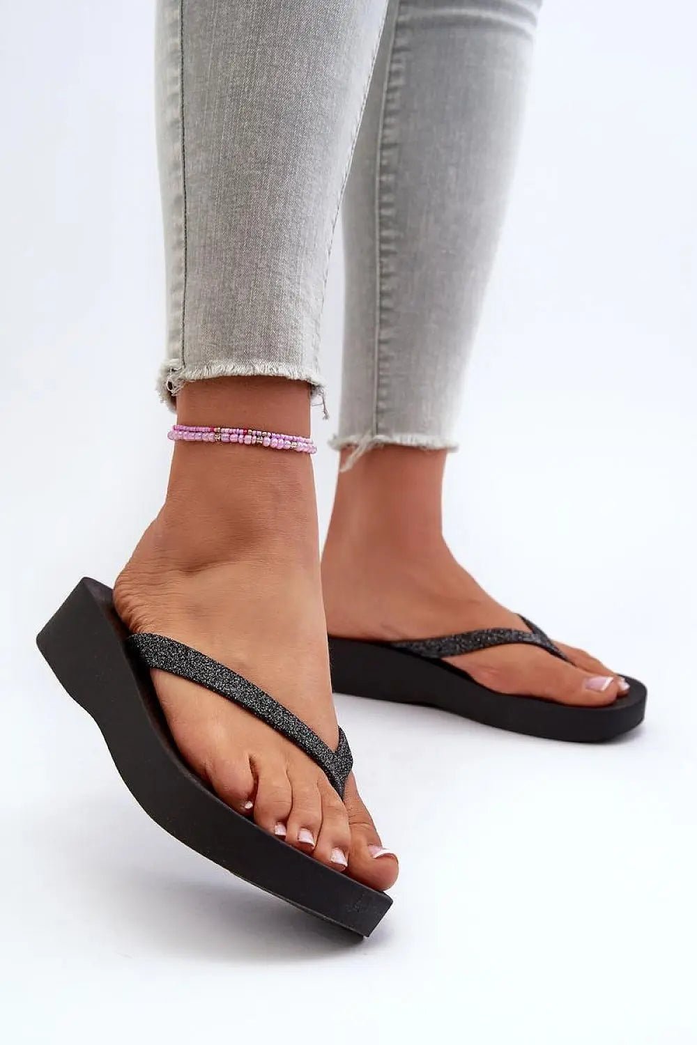 Japanese flip-flops model 198035 Step in style - Honesty Sales