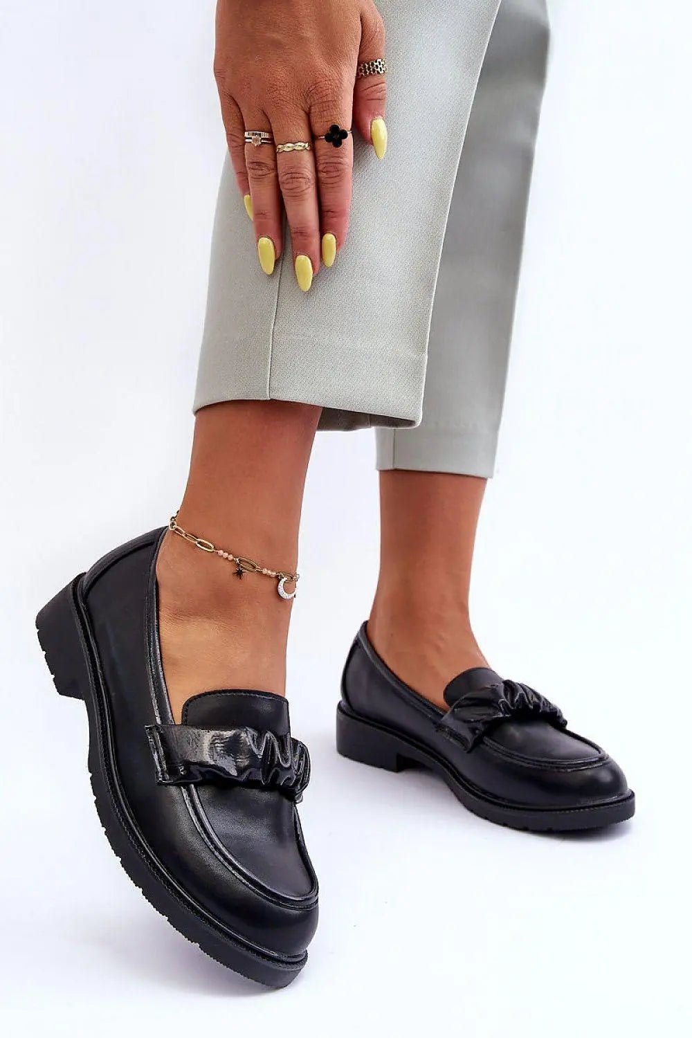 Low Shoes model 190181 Step in style - Honesty Sales