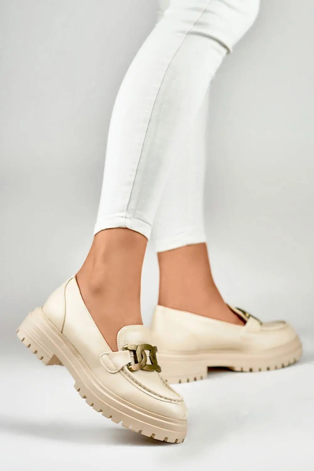 Low Shoes model 190694 PRIMO - Honesty Sales