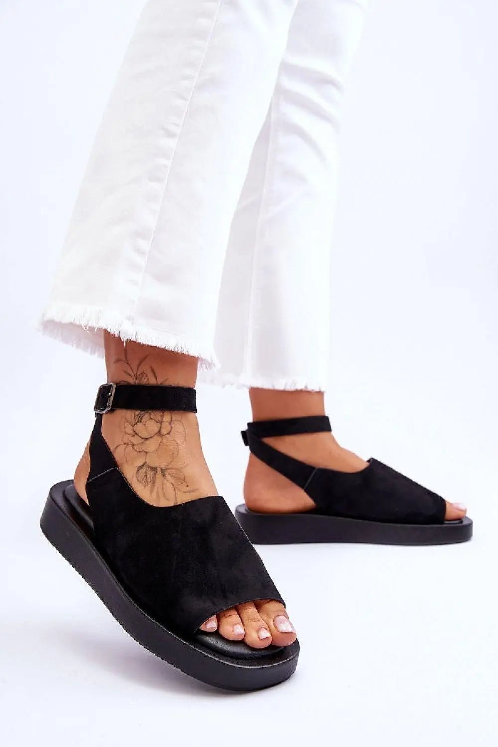 Sandals model 198042 Step in style - Honesty Sales