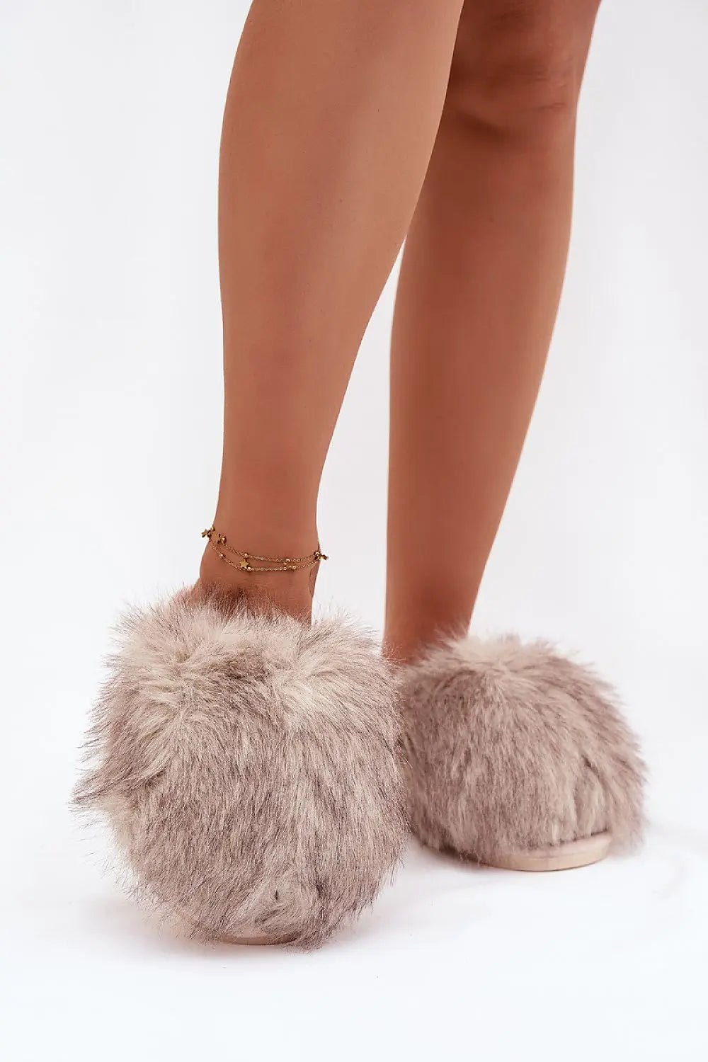 Slippers model 221937 Step in style - Honesty Sales