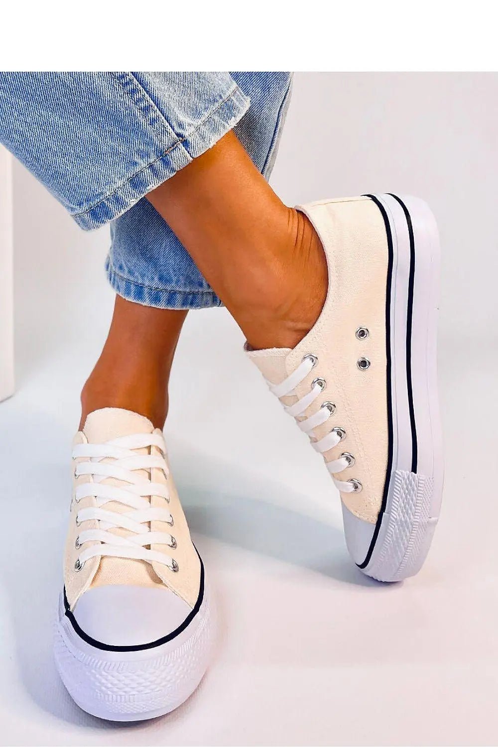 Sneakers model 178737 Inello - Honesty Sales