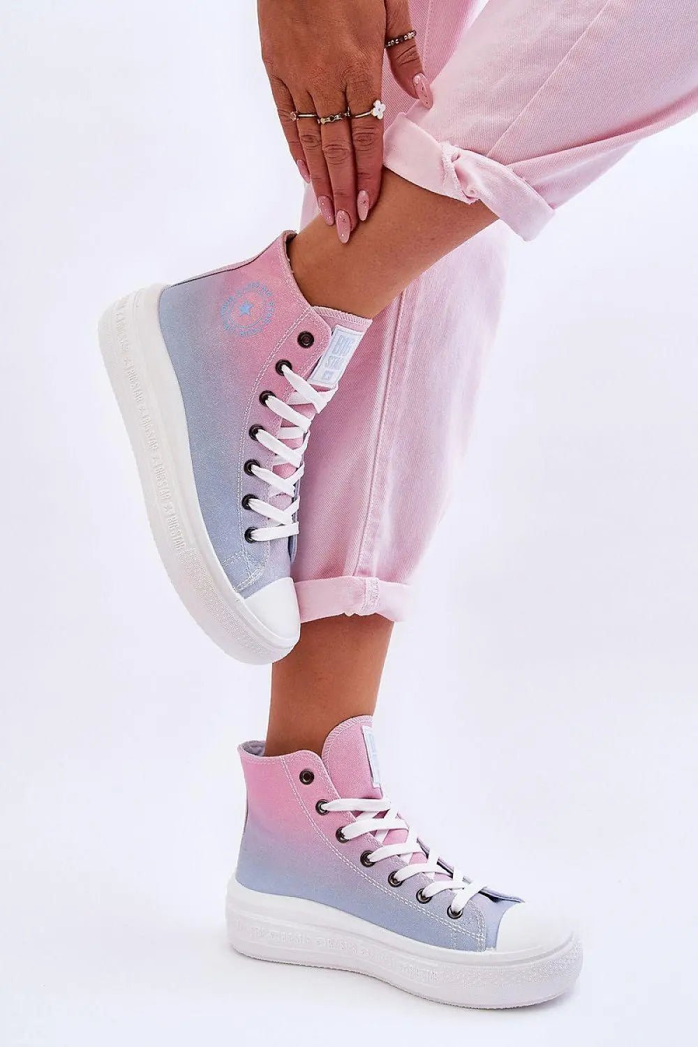 Sneakers model 180652 Step in style - Honesty Sales
