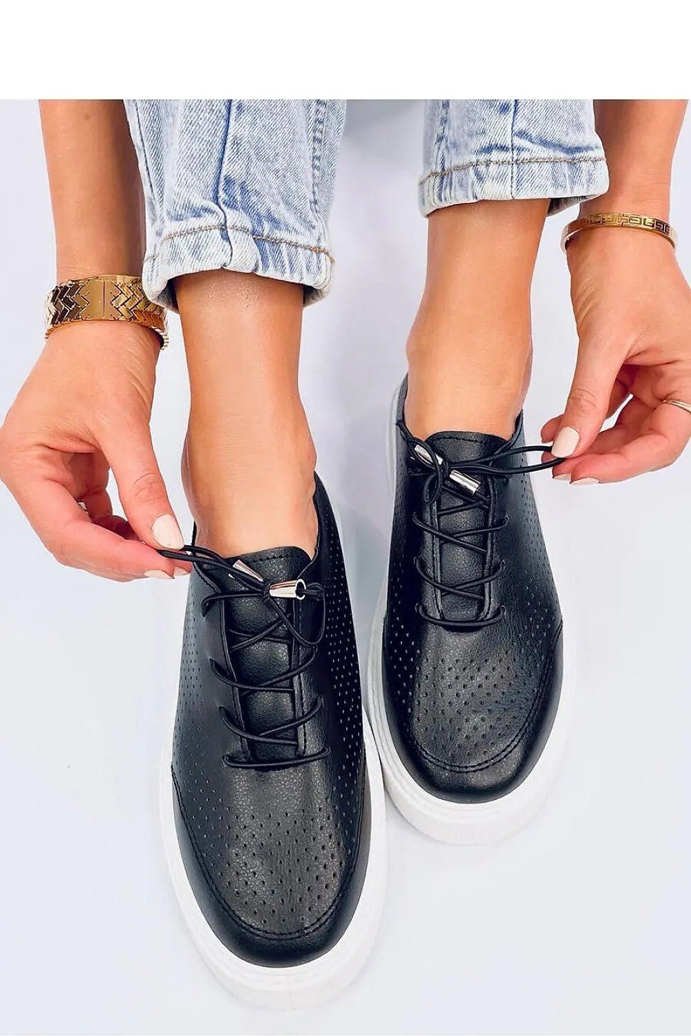 Sneakers model 192589 Inello - Honesty Sales