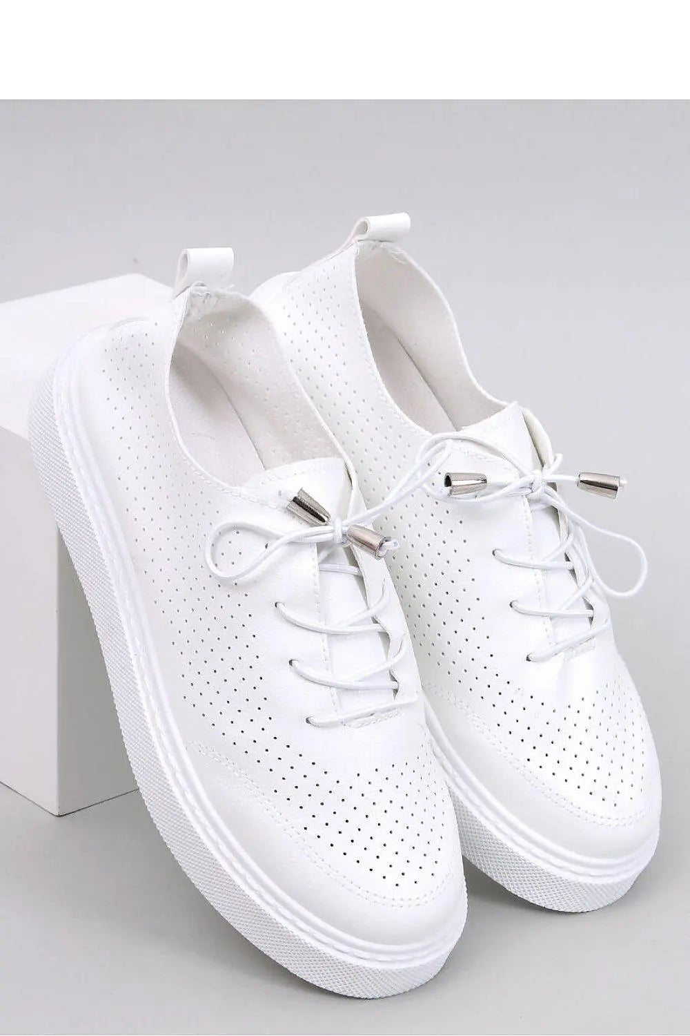 Sneakers model 192590 Inello - Honesty Sales