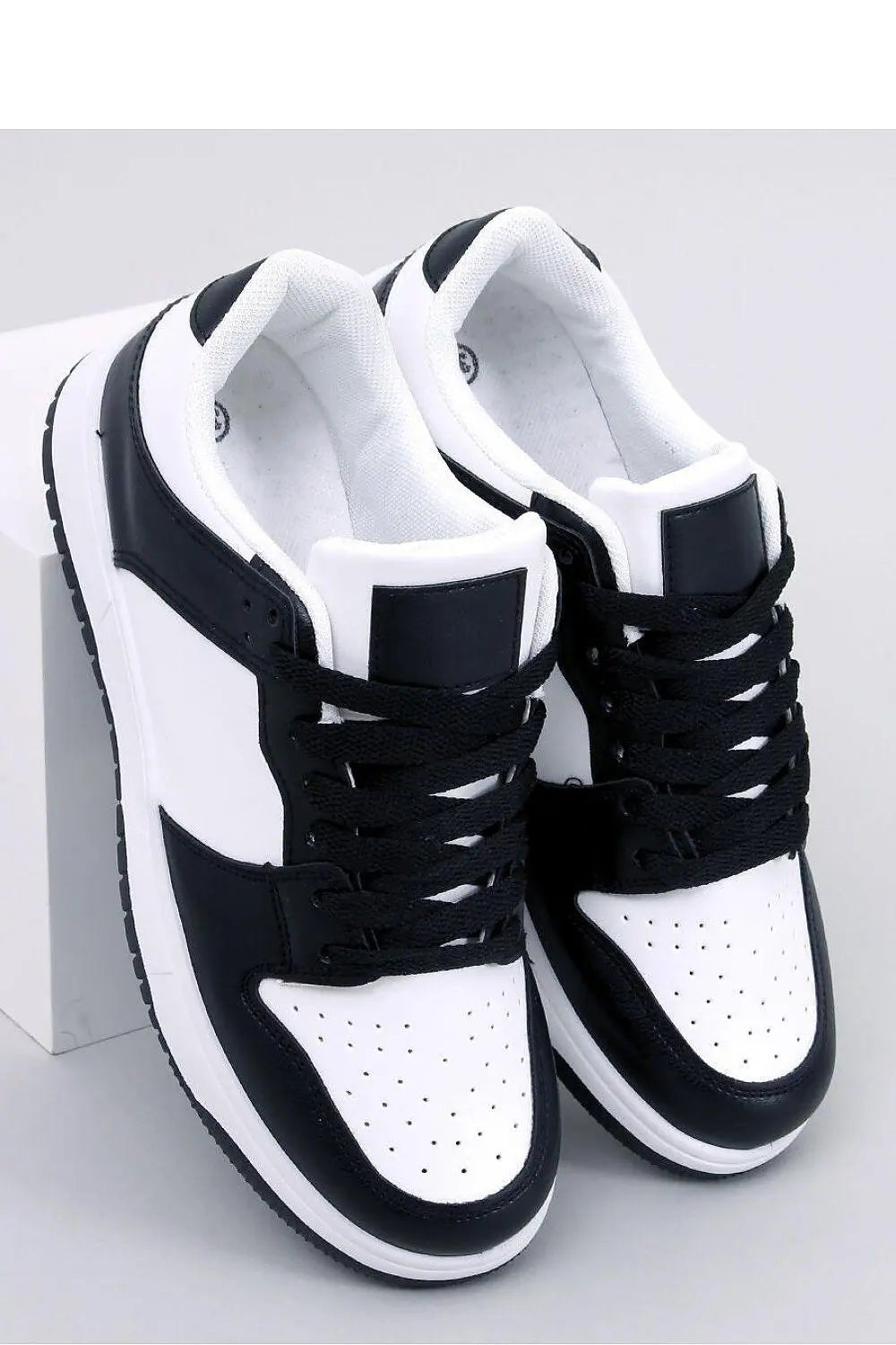 Sport Shoes model 184224 Inello - Honesty Sales