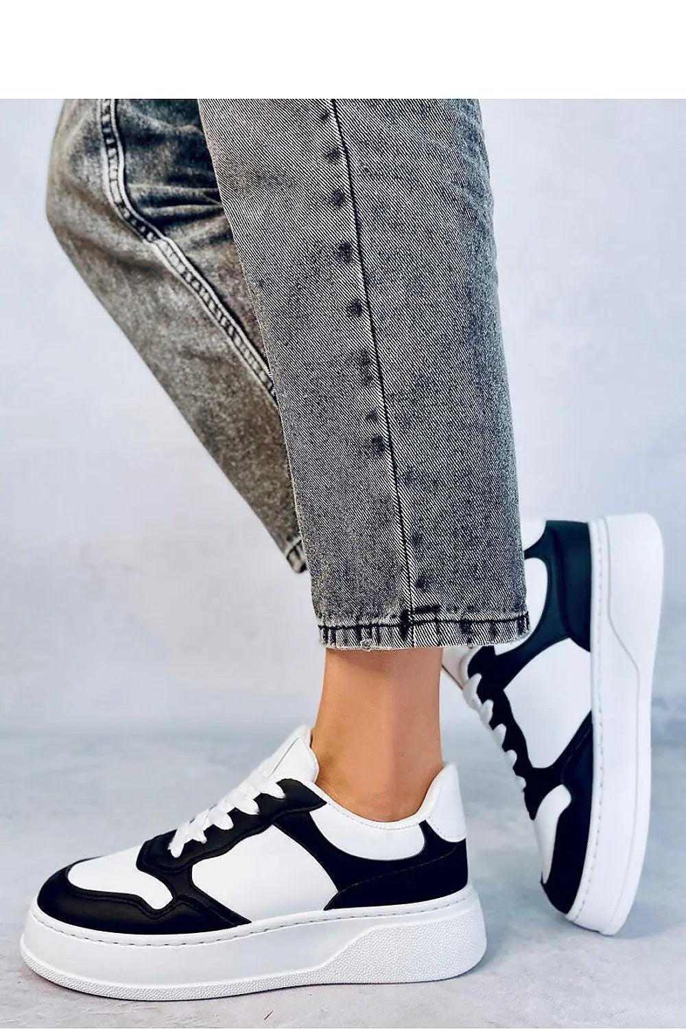 Sport Shoes model 184238 Inello - Honesty Sales