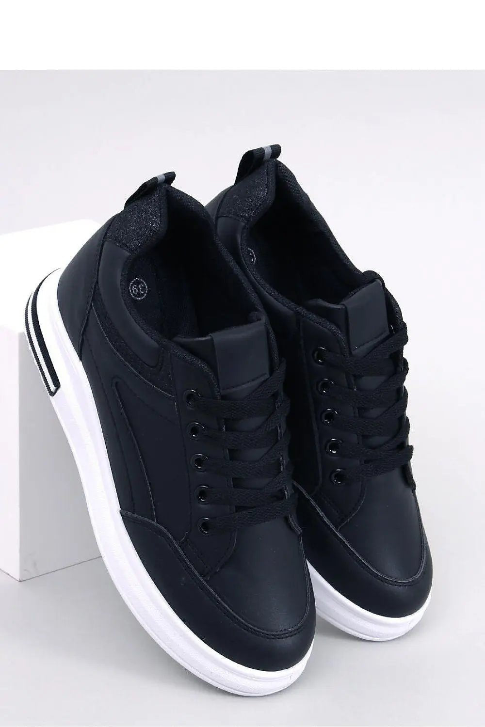 Sport Shoes model 184363 Inello - Honesty Sales
