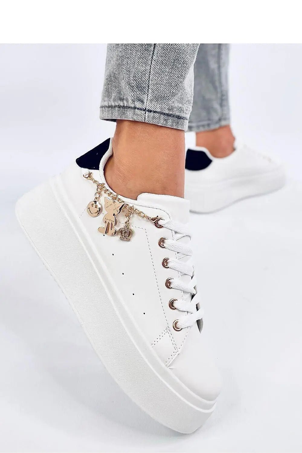 Sport Shoes model 194238 Inello - Honesty Sales