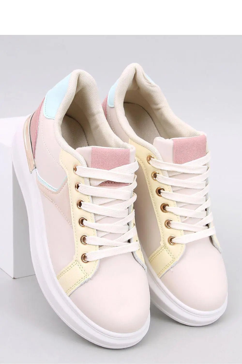 Sport Shoes model 194631 Inello - Honesty Sales
