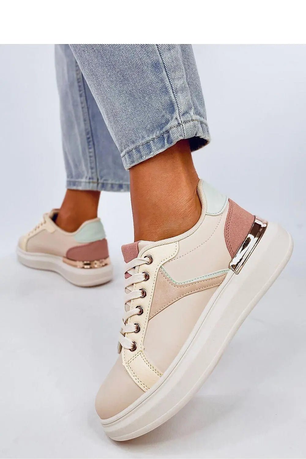 Sport Shoes model 194631 Inello - Honesty Sales