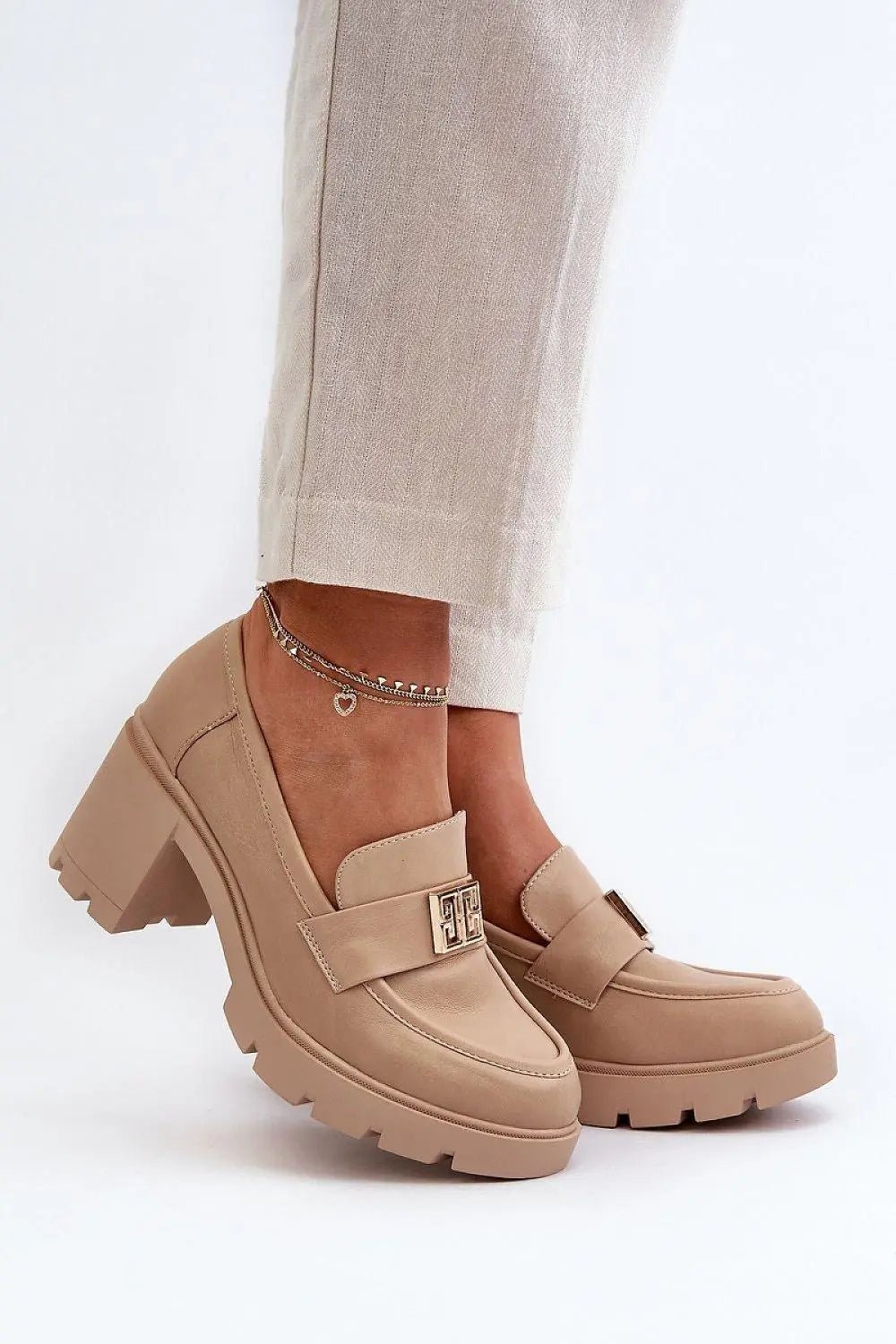 Step in style Women's semi heel boots - Honesty Sales