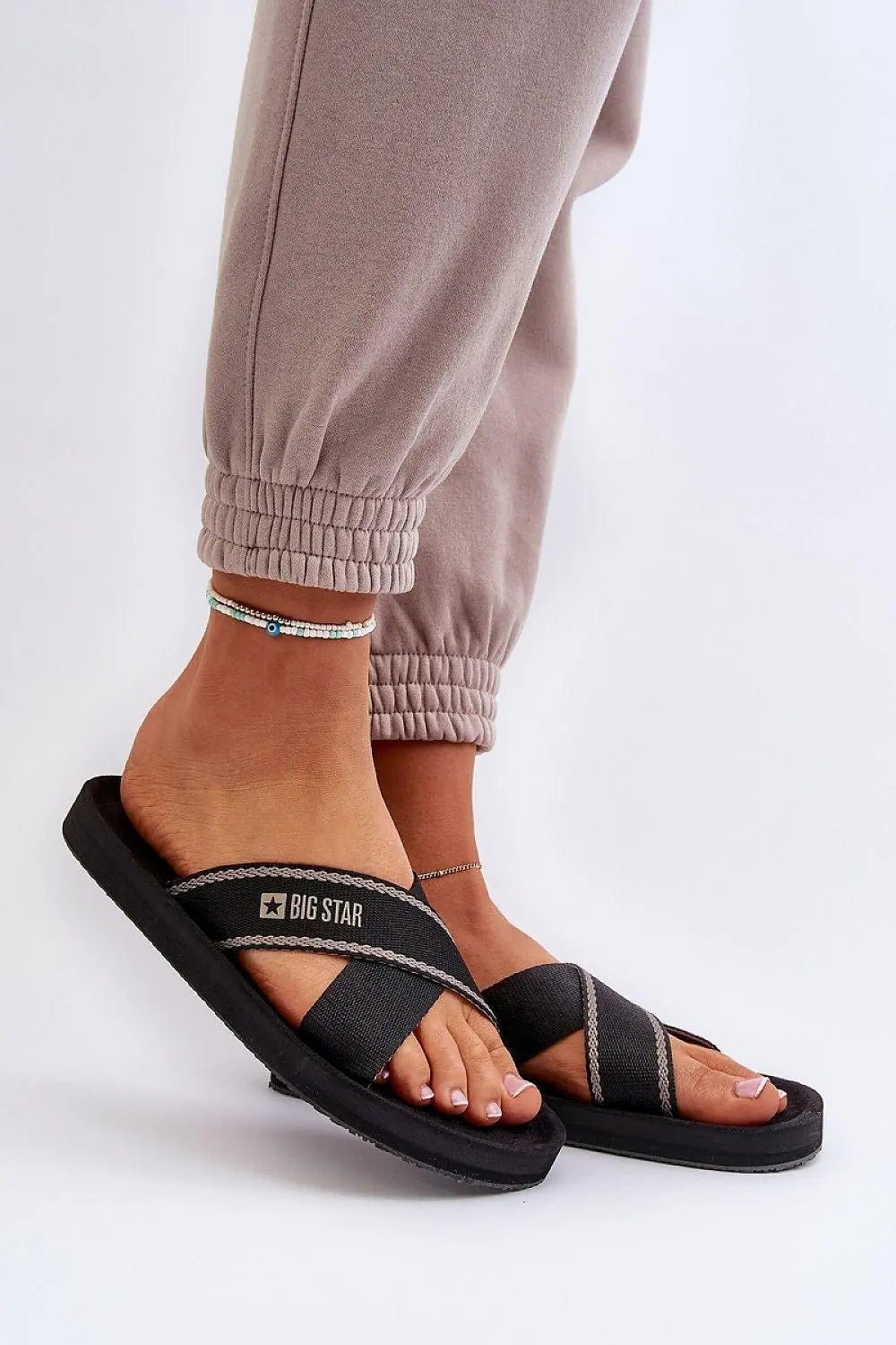 Step in style women's two intertwining straps flip-flops from the Big Star brand - Honesty Sales