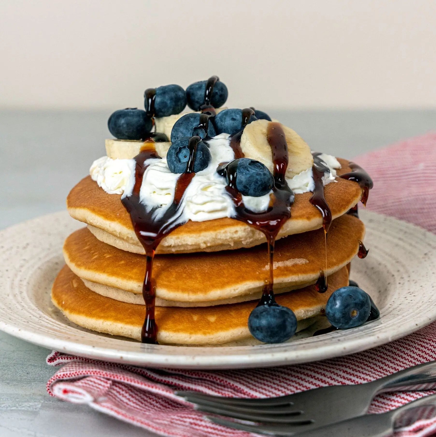 Fluffy American Style Pancakes - Honesty Sales