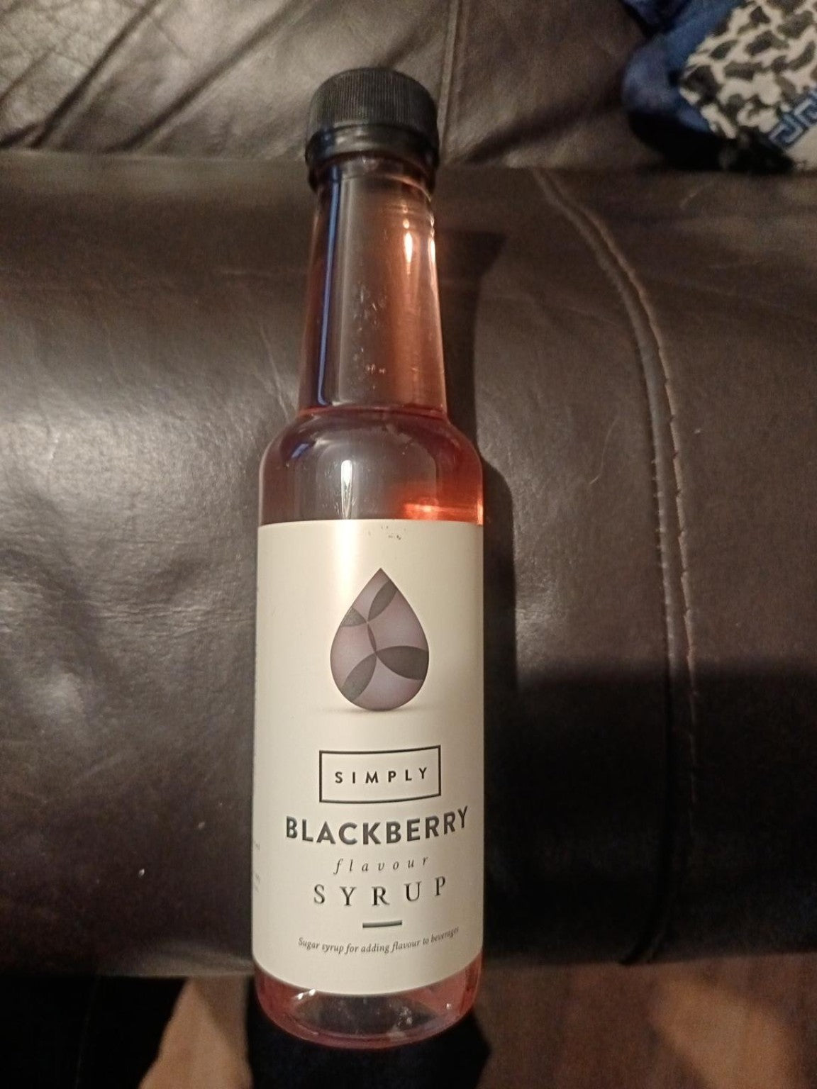 Simply Blackberry Syrup 250ml original packaging