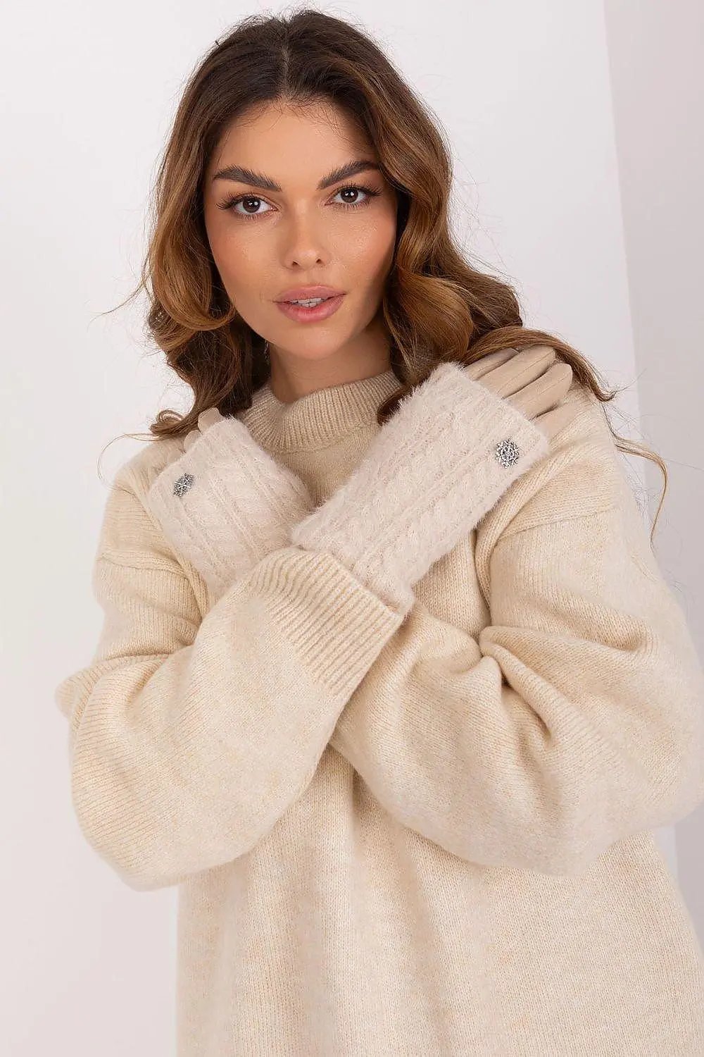 Gloves model 190590 AT - Honesty Sales U.K