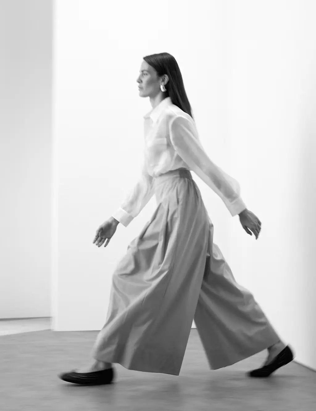 Autograph Pleat Front Super Wide Leg Trousers - Honesty Sales