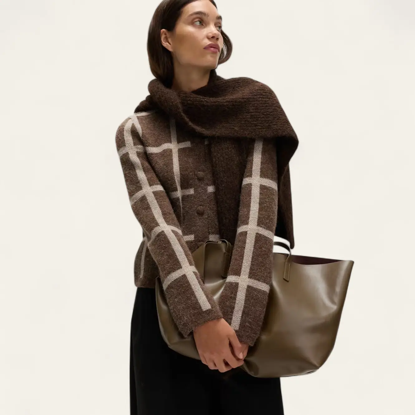 Checked Crew Neck Cardigan With Wool Zweitbild