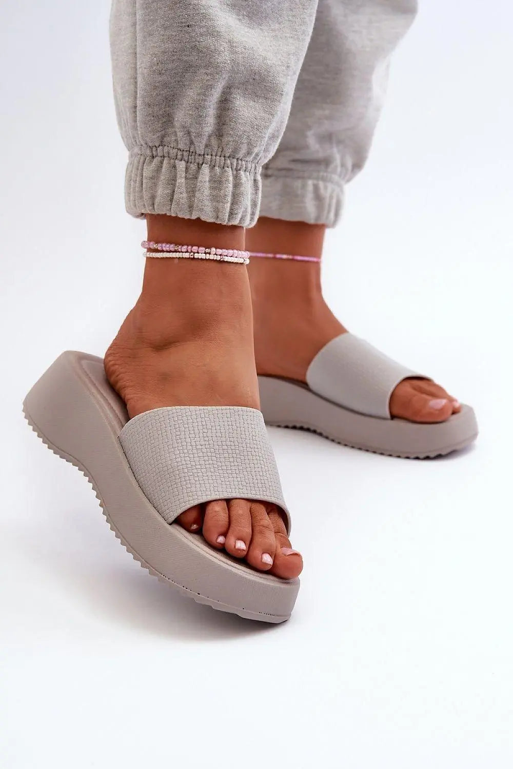 Flip-flops model 198446 Step in style - Honesty Sales U.K