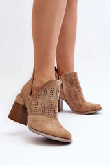 Heel boots model 193144 Step in style - Honesty Sales U.K