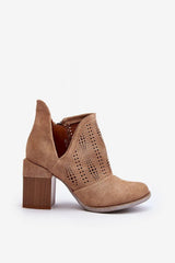 Heel boots model 193144 Step in style - Honesty Sales U.K