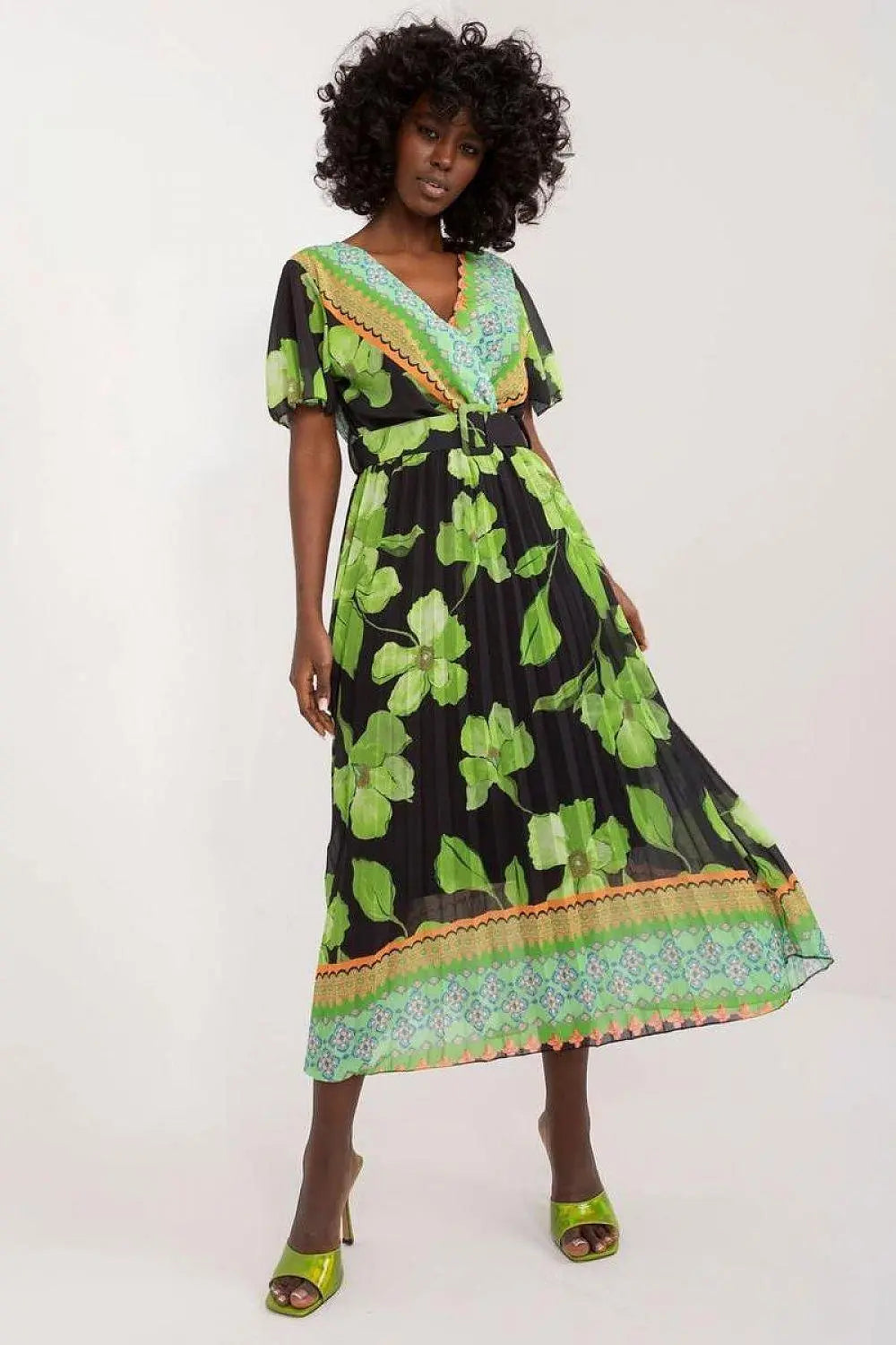 Italy Moda summer daydress with short sleeves in the form of frills - Honesty Sales