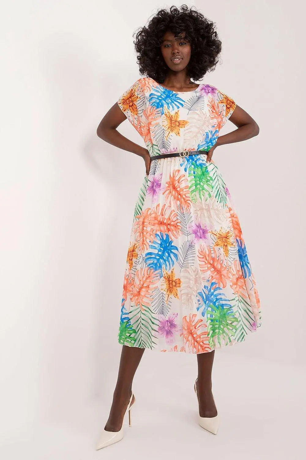 Italy Moda summer dress with short sleeves, round neckline, flared bottom - Honesty Sales