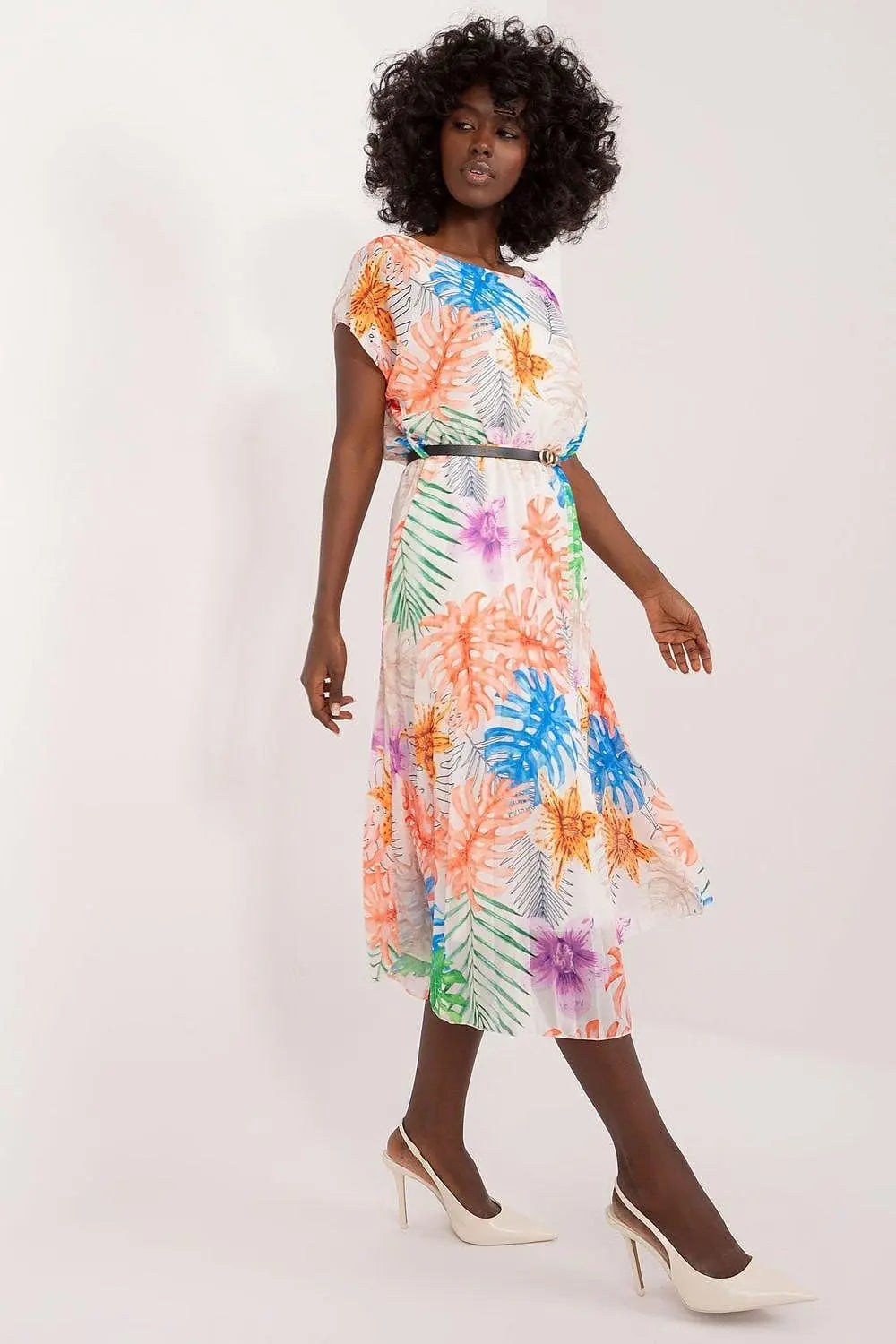 Italy Moda summer dress with short sleeves, round neckline, flared bottom - Honesty Sales