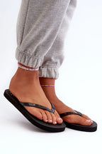 Japanese flip-flops model 198607 Step in style - Honesty Sales U.K