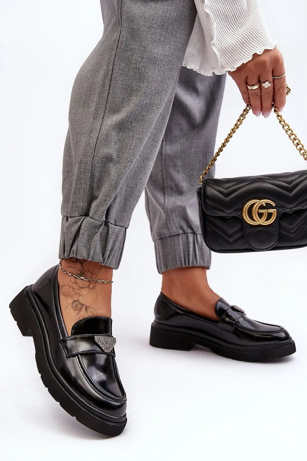 Low Shoes model 190172 Step in style - Honesty Sales U.K