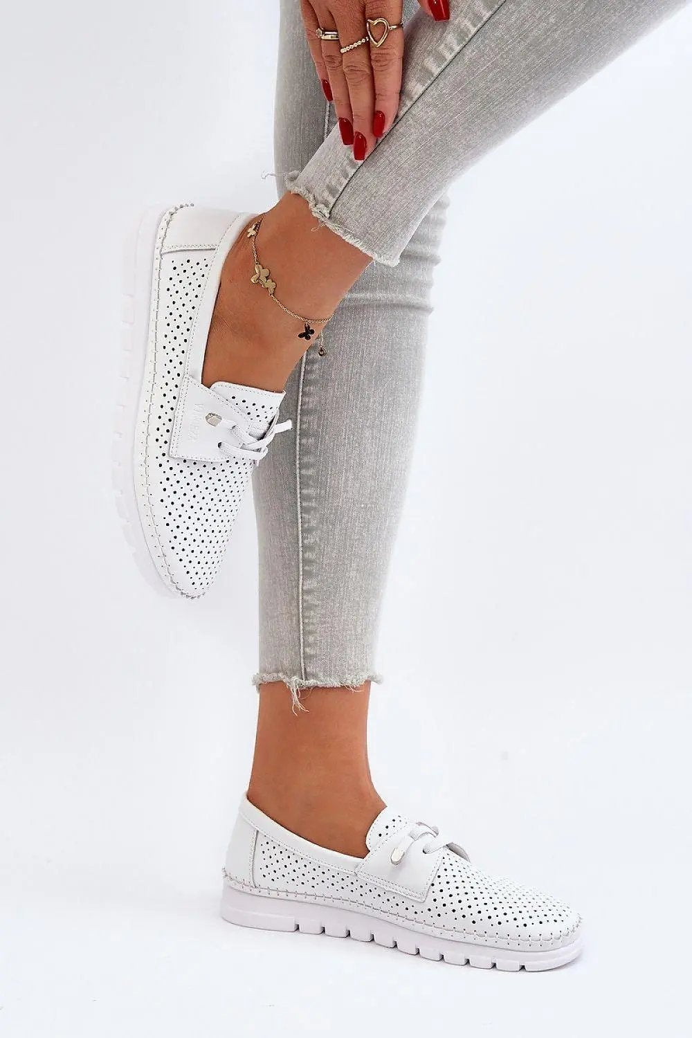 Low Shoes model 193932 Step in style - Honesty Sales U.K