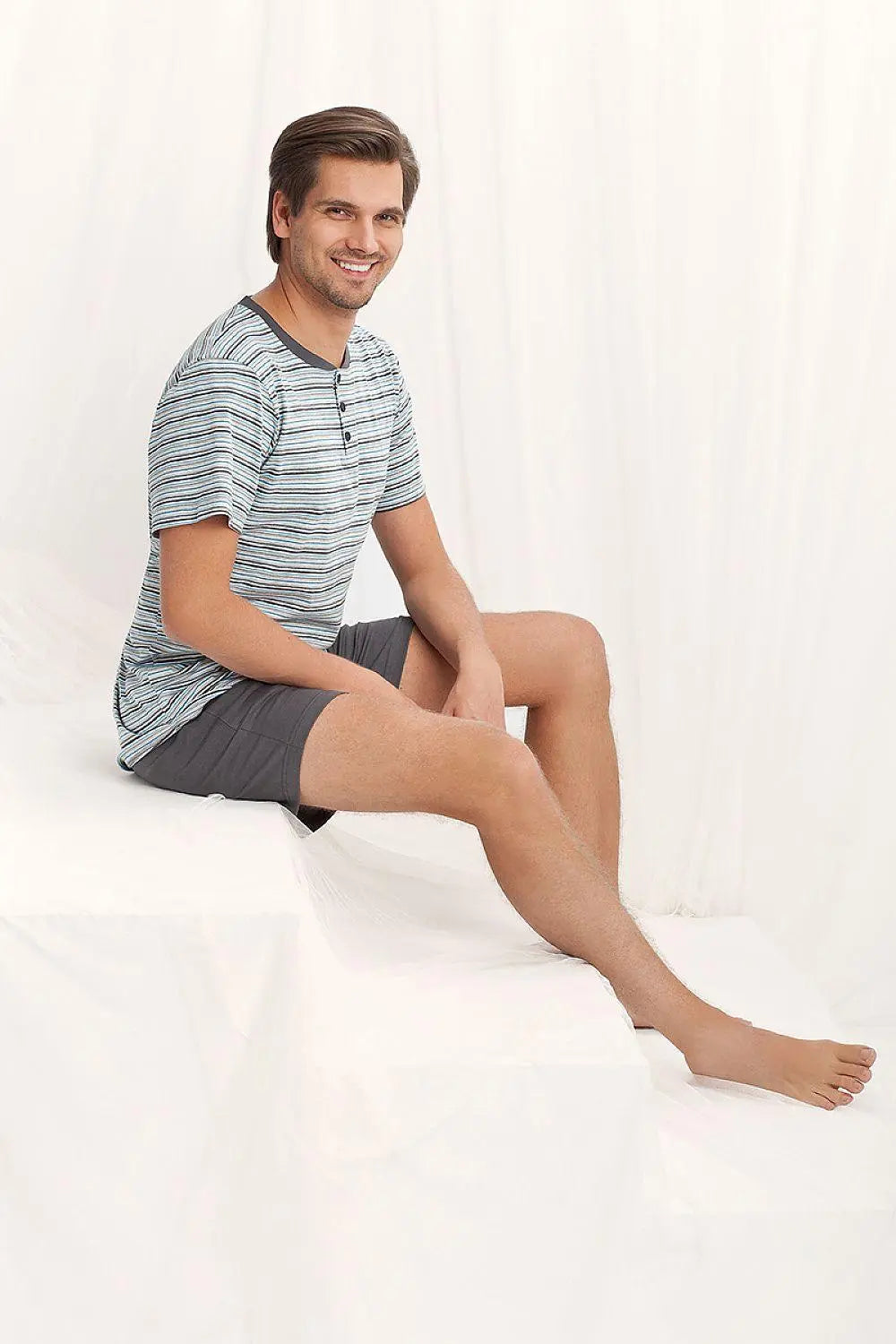 Pyjama model 114441 Luna - Honesty Sales U.K Image principale du produit