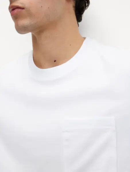 Pure Cotton Midweight Pocket T-shirt Secondary image