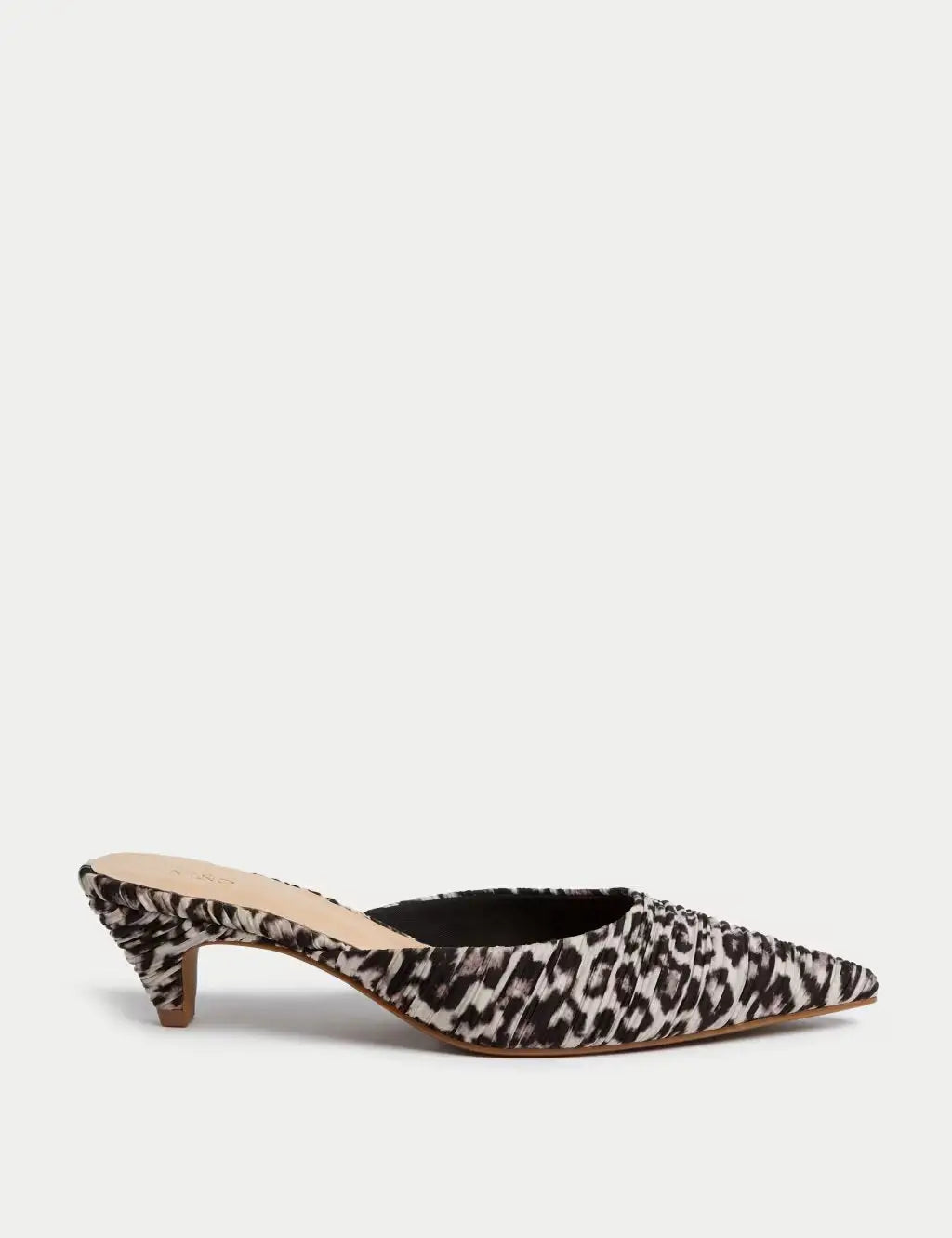 Marks and Spencer Leopard Print Slip On Kitten Heel Mules - Honesty Sales Hauptbild