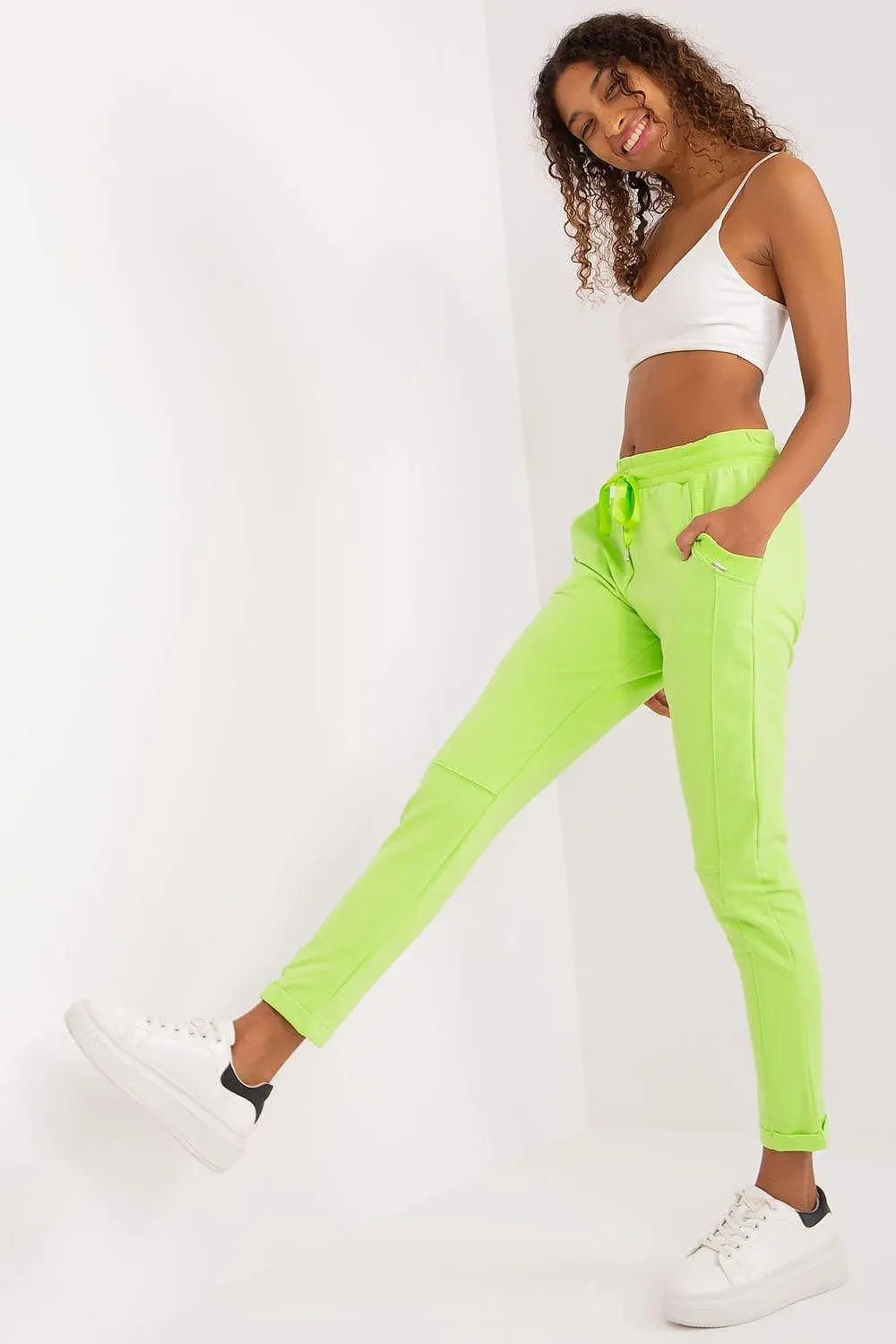 Tracksuit trousers model 191222 Relevance - Honesty Sales U.K