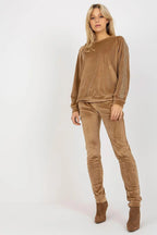 Set model 191247 Relevance - Honesty Sales U.K