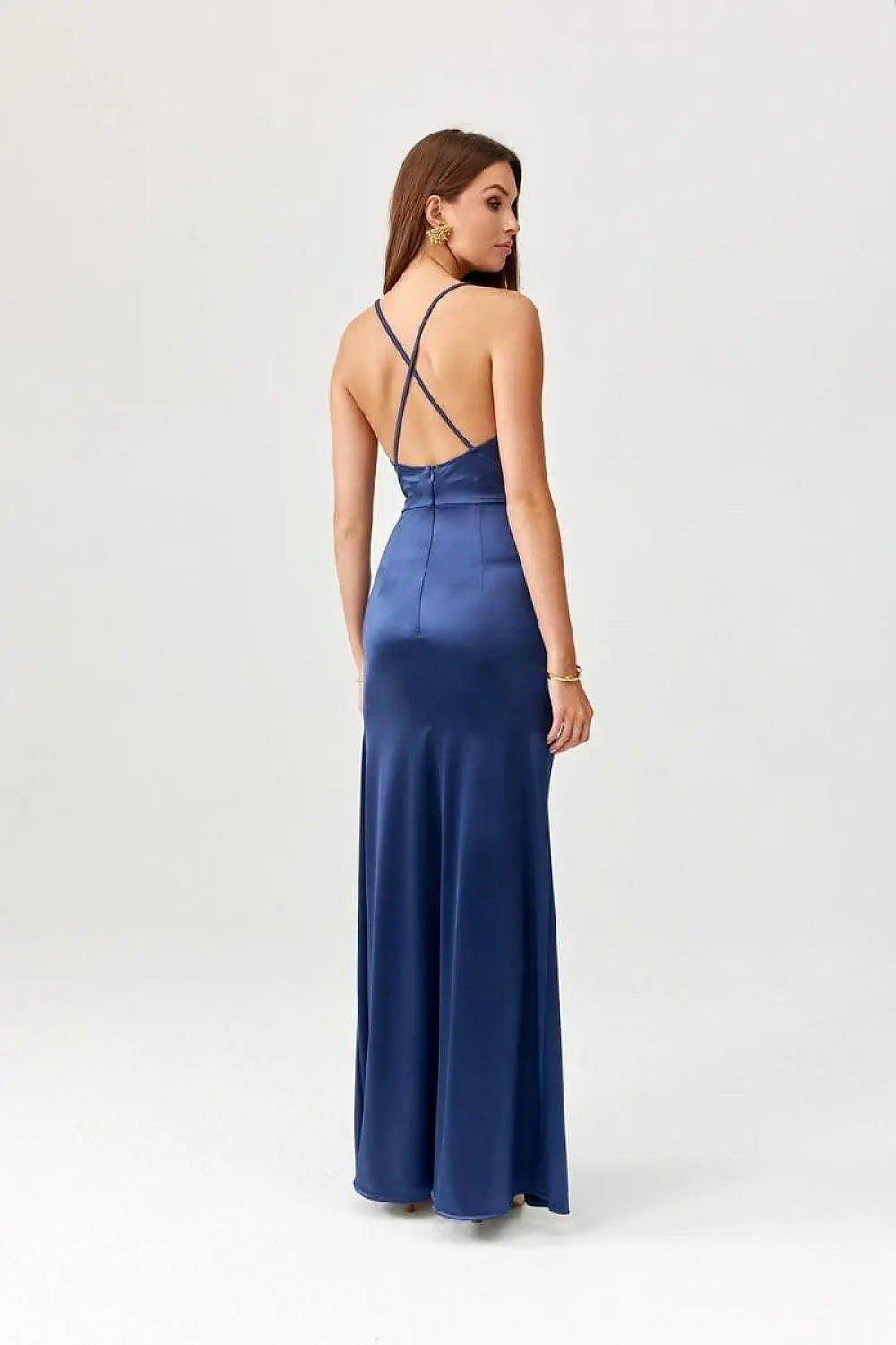 Roco Fashion Lamelia maxi dress with an open back is made of delicate and soft-touch fabric - Honesty Sales