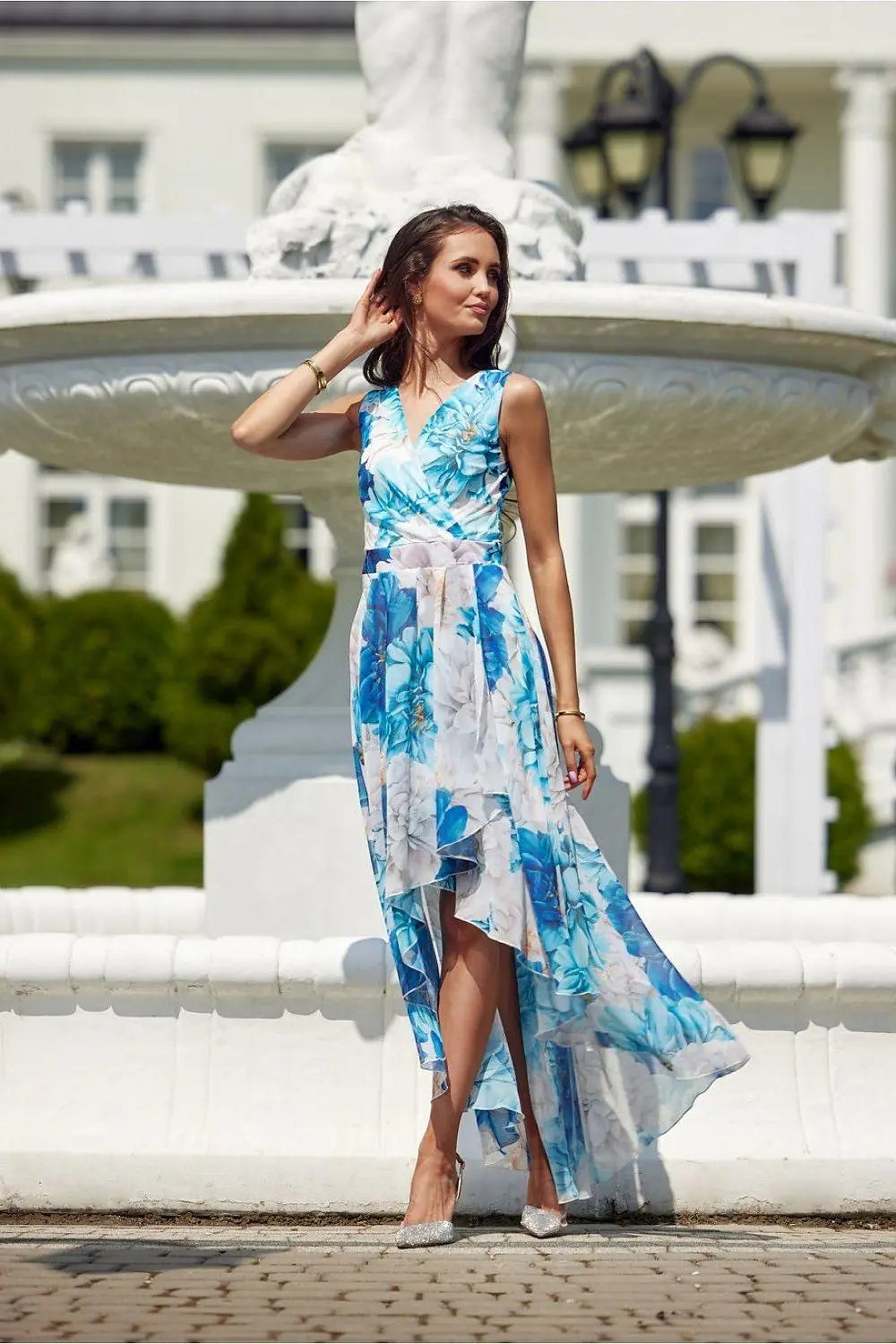 Roco Fashion maxi dress is made of light and delicate chiffon, which will be very comfortable to wear - Honesty Sales