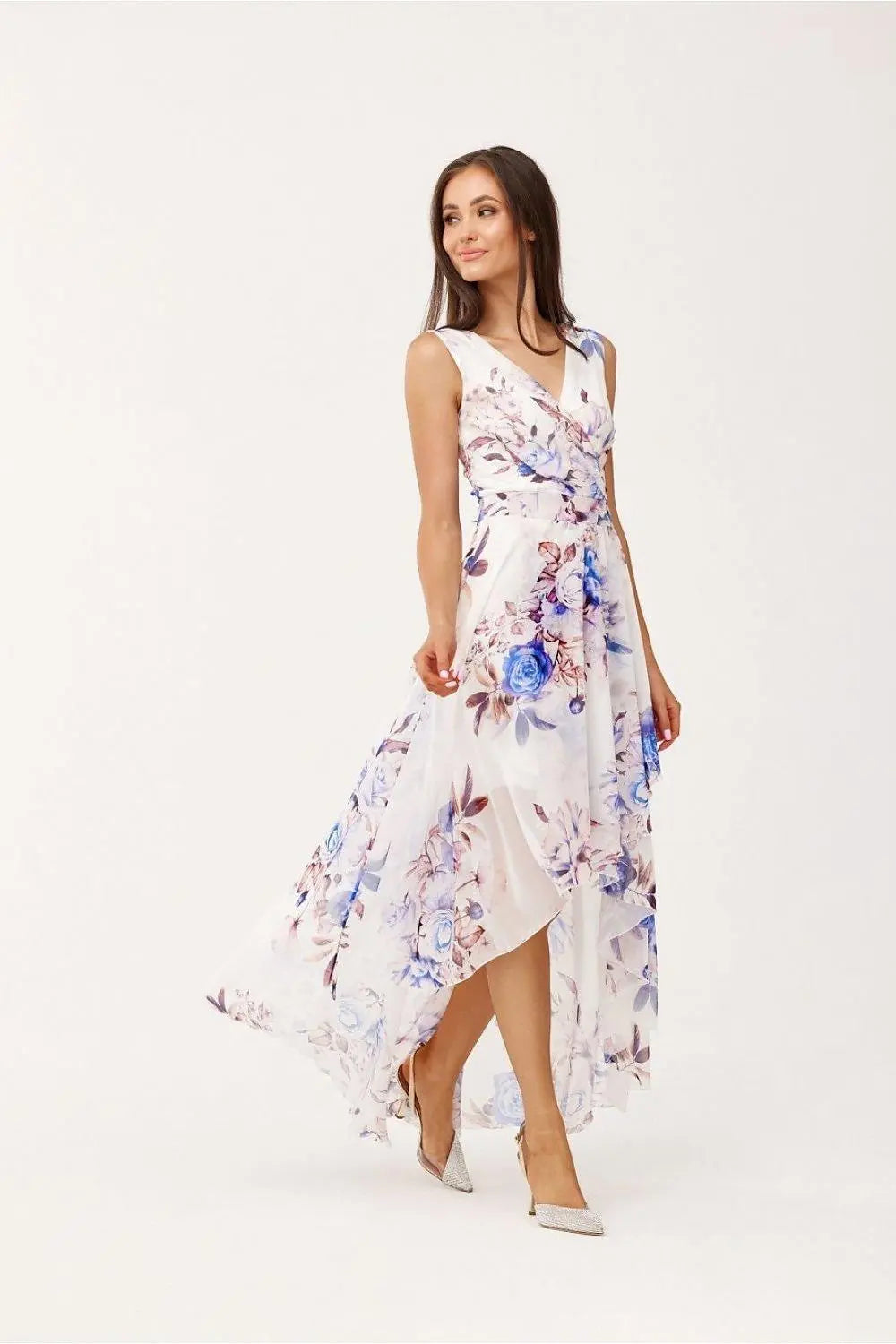Roco Fashion maxi dress is made of light and delicate chiffon, which will be very comfortable to wear - Honesty Sales