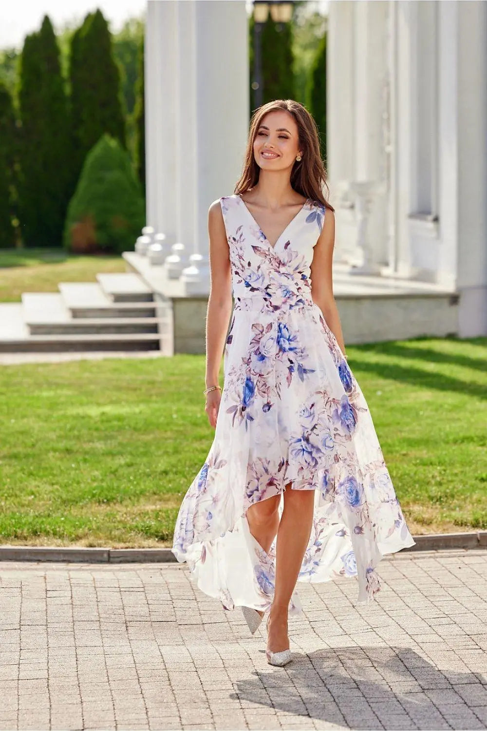 Roco Fashion maxi dress is made of light and delicate chiffon, which will be very comfortable to wear - Honesty Sales